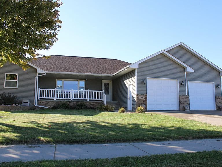 1509 Kemper Ave photo 3