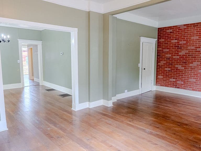 4 Woodland Ave photo 4