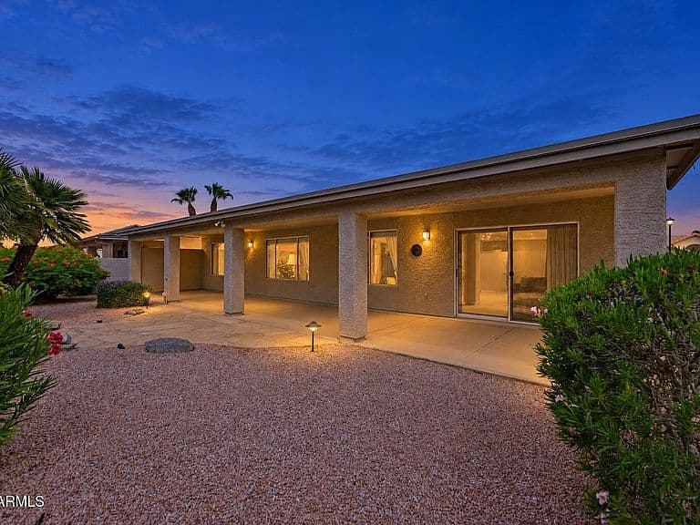 10621 E HALLEY Drive photo 3