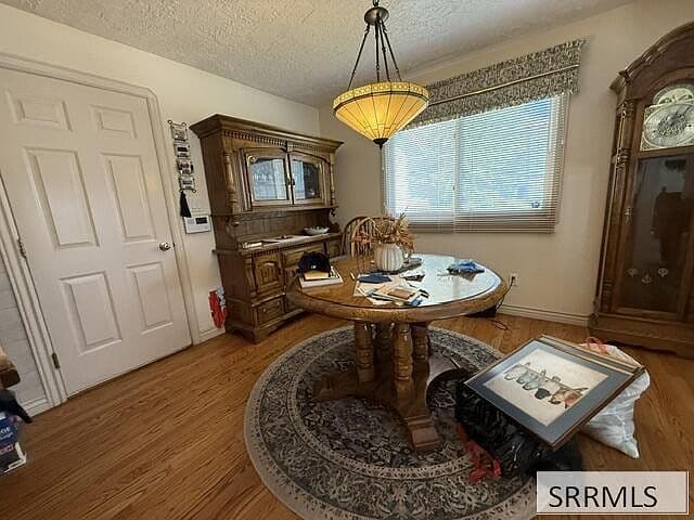 2333 Ada St photo 5