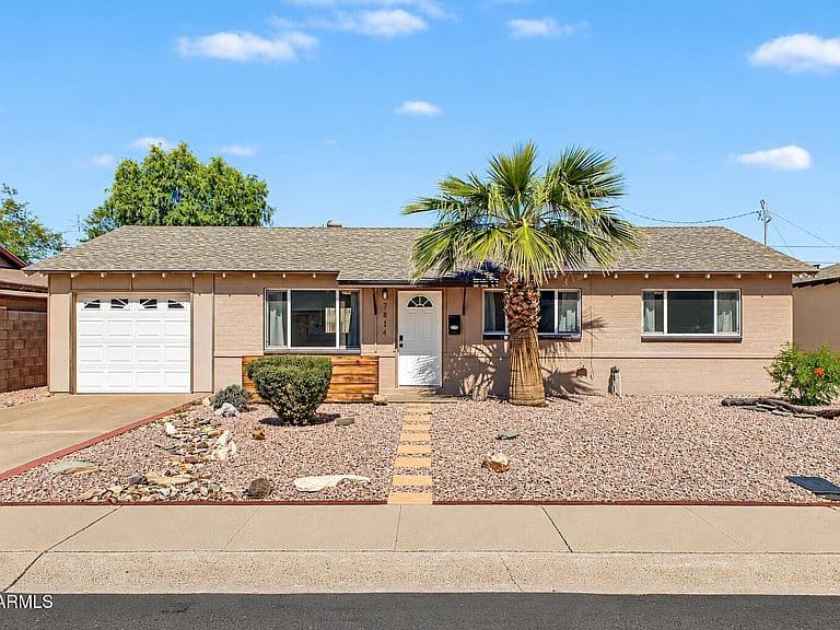 7814 E LOMA LAND Drive photo 1