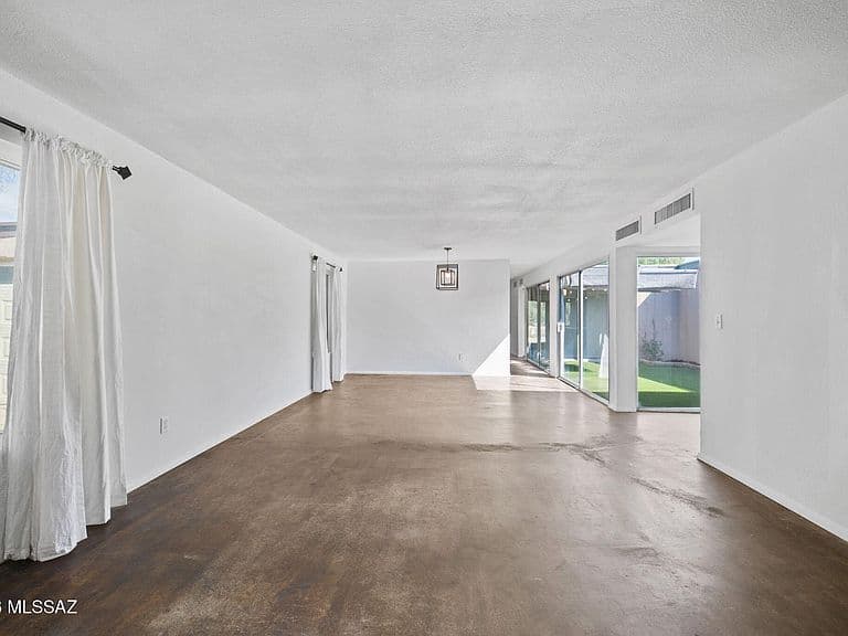 2840 W Positano Way photo 4