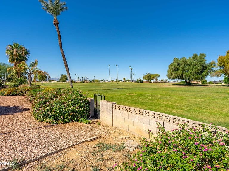 10740 W TROPICANA Circle photo 5