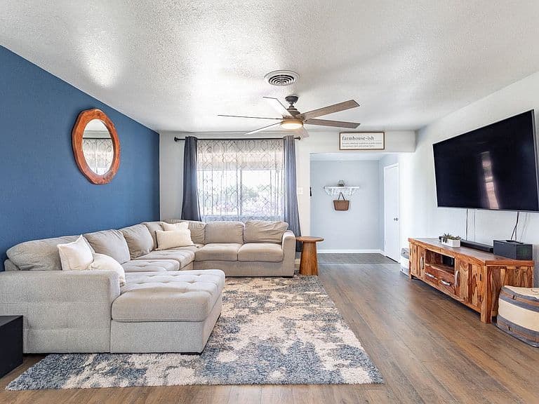 12447 S Avenue 5 E photo 5