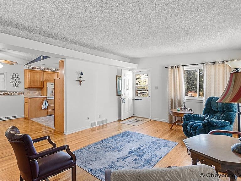 1103 Rosebud Rd photo 5