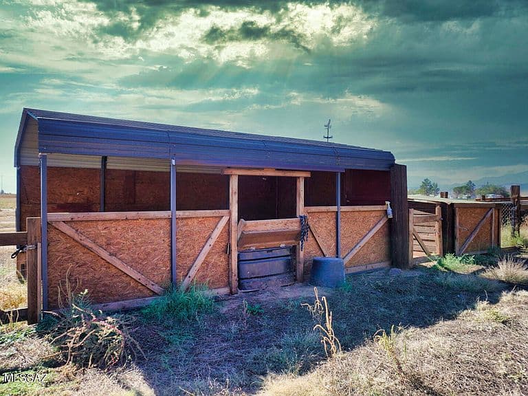 5215 E Sunizona Dr photo 2