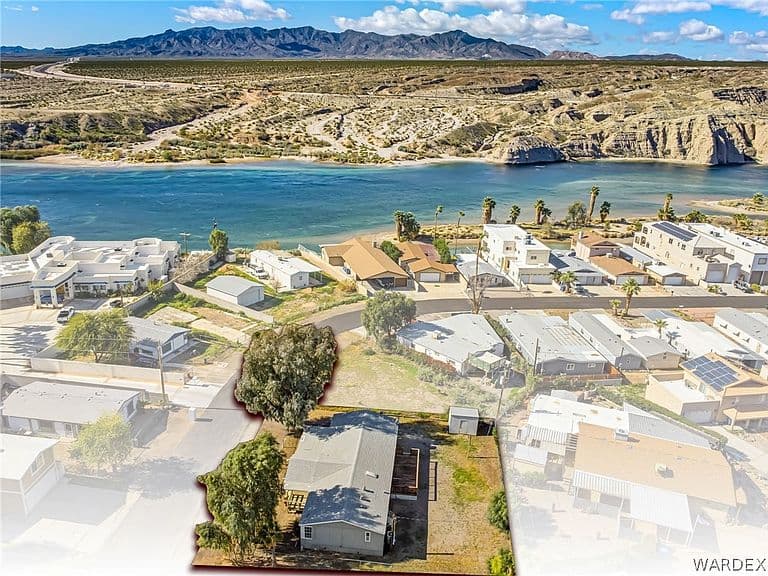 2389 Castle Rock Cir photo 3