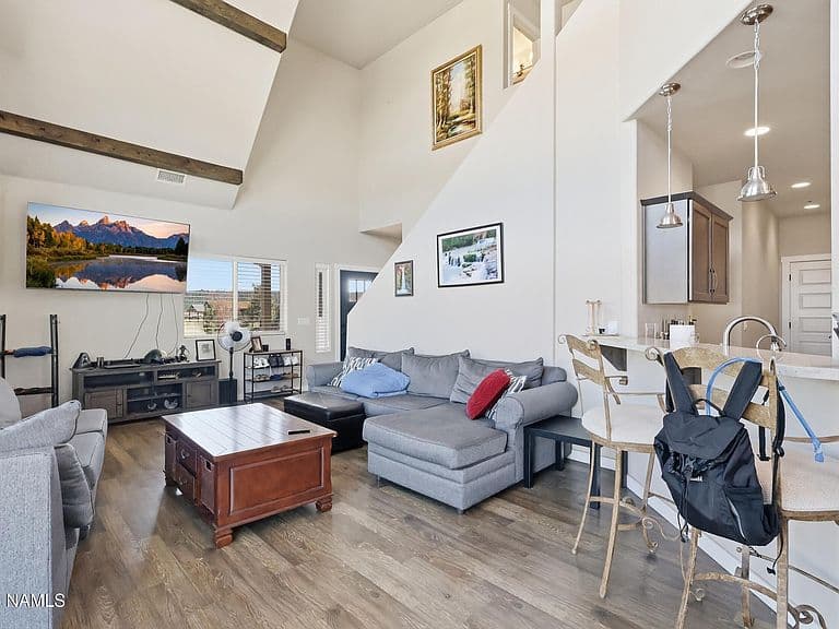 6990 Blue Mountain Trl photo 5