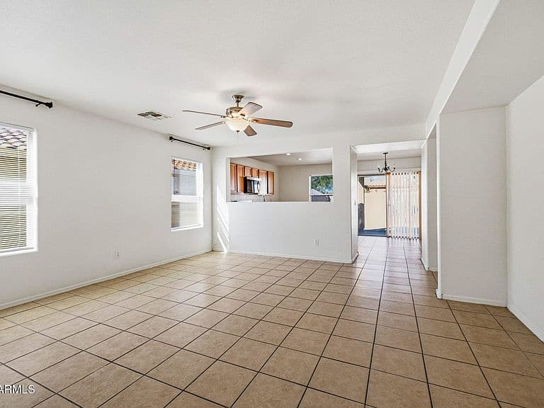 40202 W Mary Lou Drive photo 5