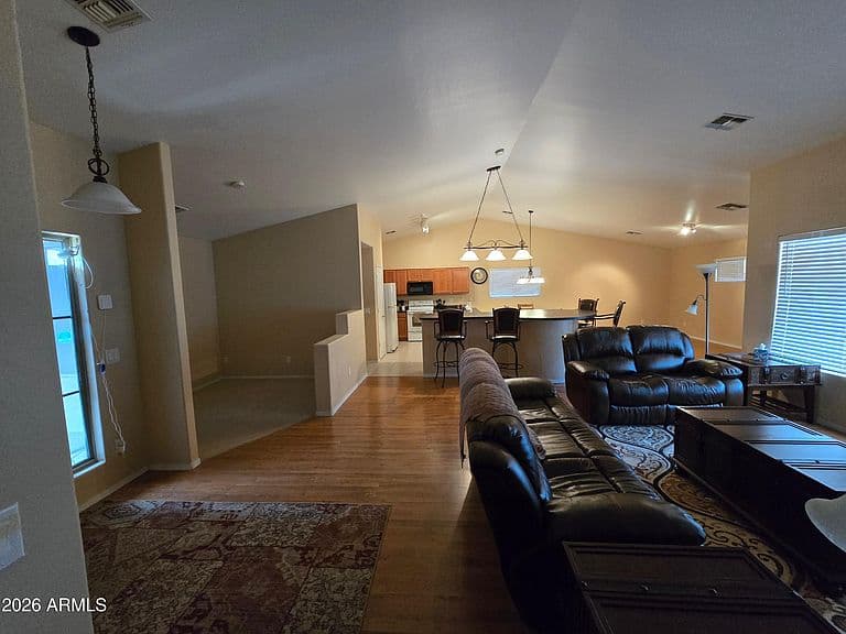 15278 W CROCUS Drive photo 3