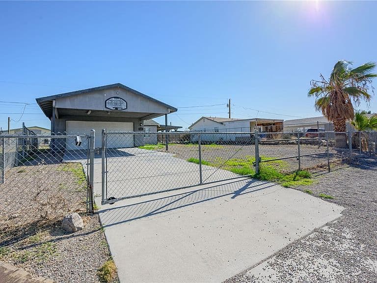 5592 S Ruby Street photo 5