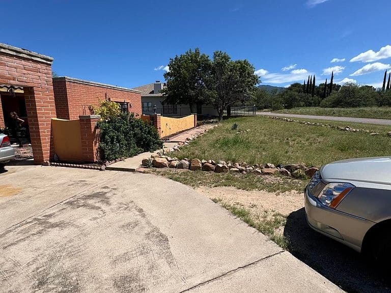 28 Driftwood Cir photo 1