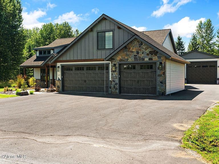 157 Whiskey Jack Cir photo 1