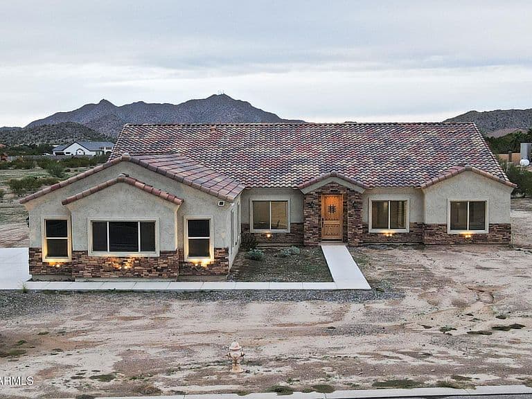 9780 W VISTA BONITO Drive photo 2