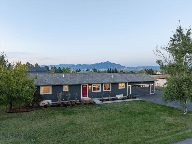 1703 Park View Pl photo 1