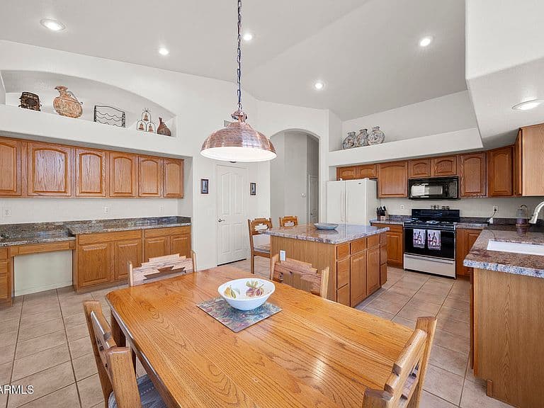 12435 W MONTE VISTA Road photo 4