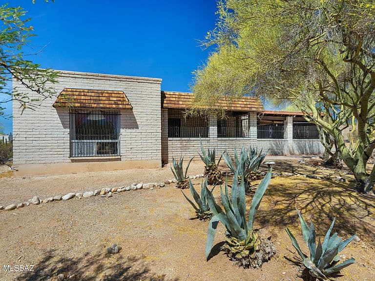 1620 W Rudasill Rd photo 4