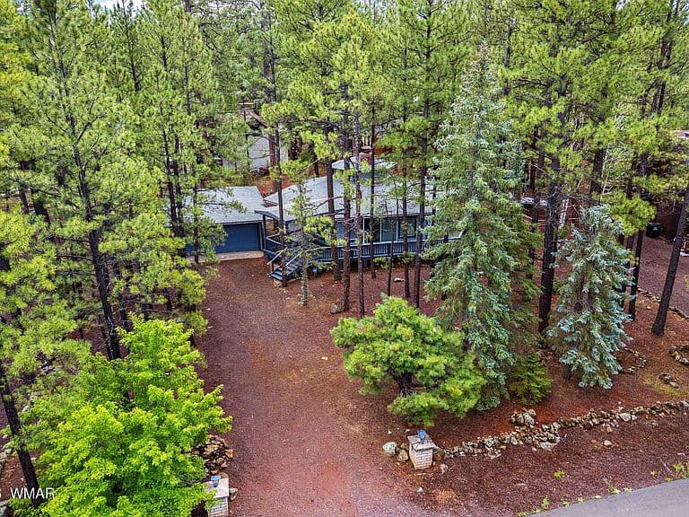7275 Moon Creek Cir photo 2