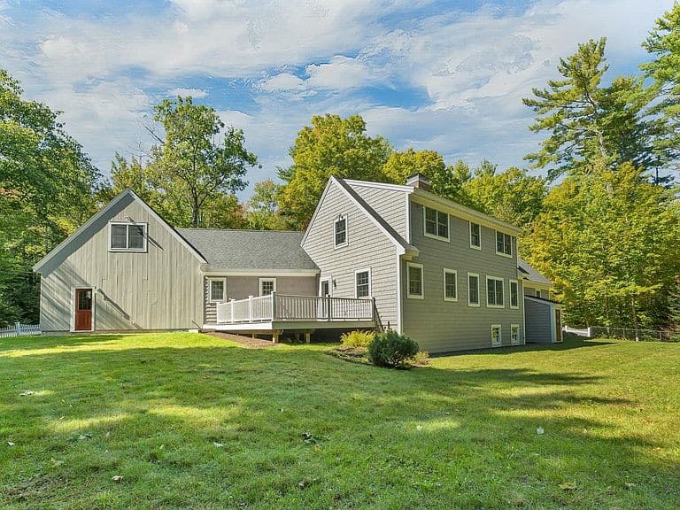 247 Wilder Lane photo 4