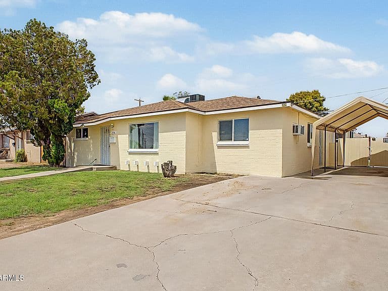 2936 W ALICE Avenue photo 4
