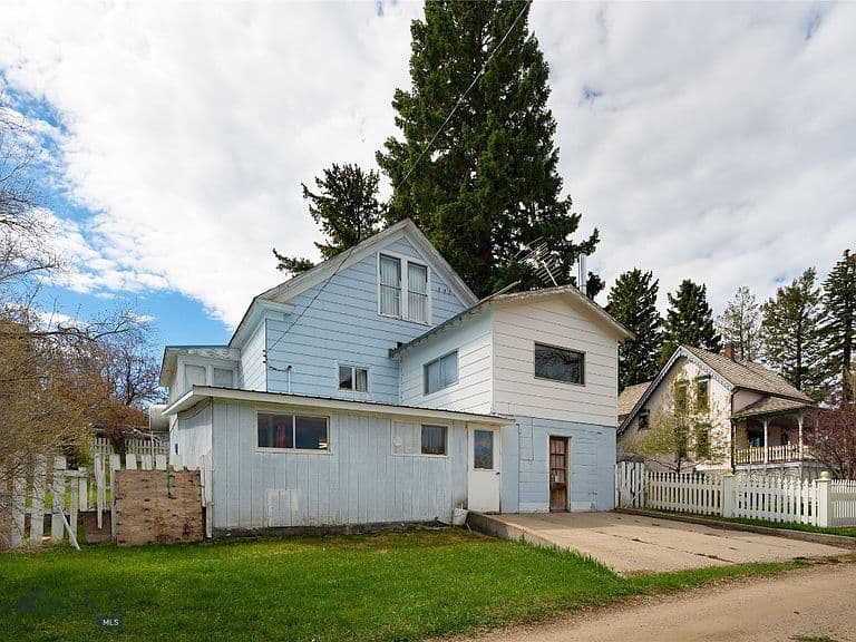 209 E Idaho St photo 5