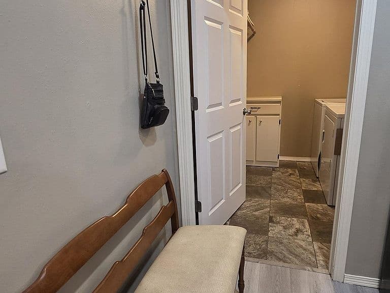 805 S Jayme Cir photo 5