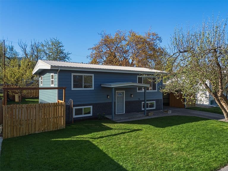 27 Virginia Dr photo 1