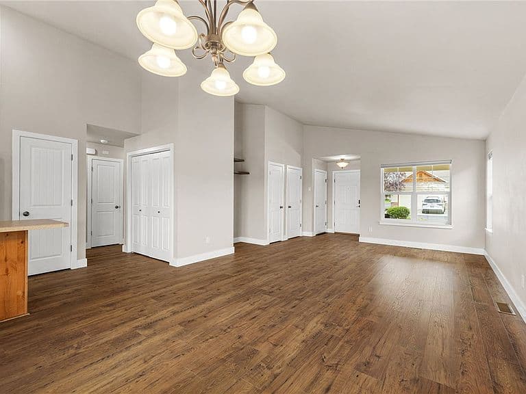 1521 Granite Peak Trl photo 4