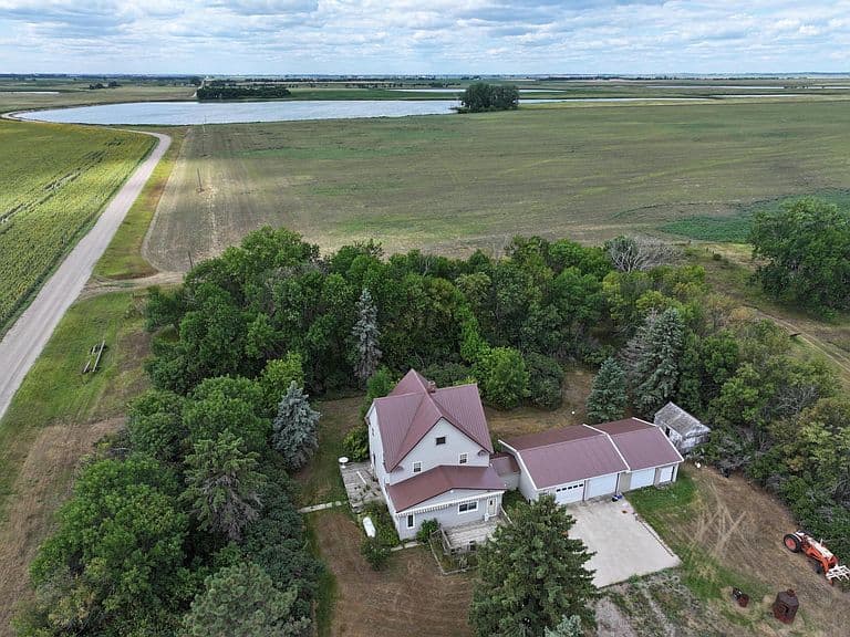 10441 County Road 14 photo 4