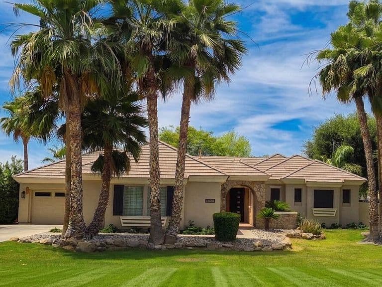 6530 S BOGLE Avenue photo 1
