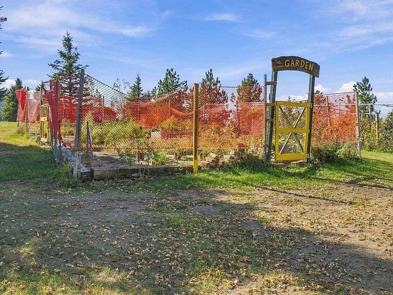 19059 Bonato Rd photo 5