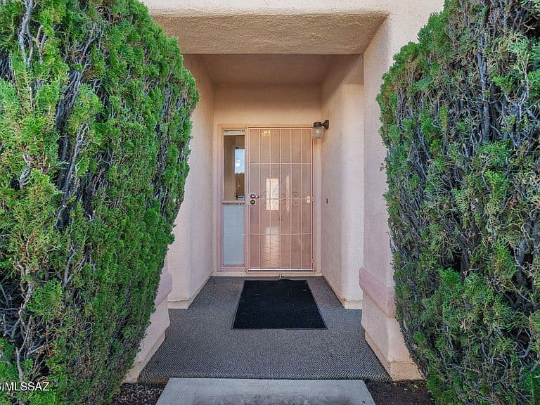 9820 N Moon Canyon Pl photo 5