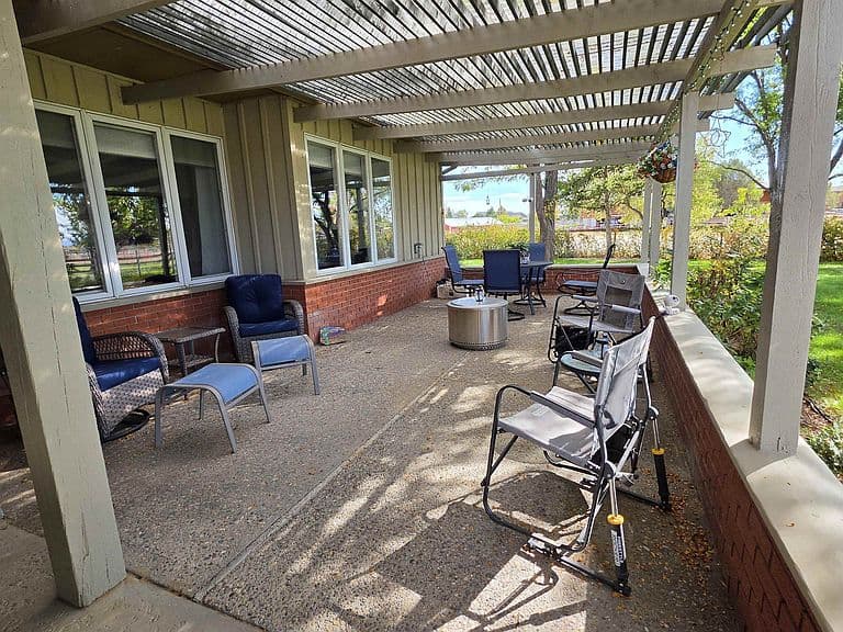 1001 N Road 11 photo 4