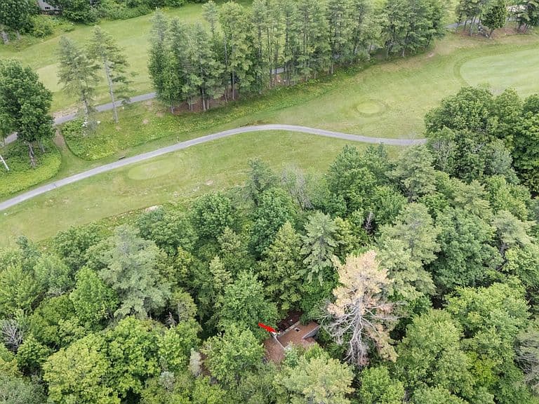 3 Longwood Drive photo 3