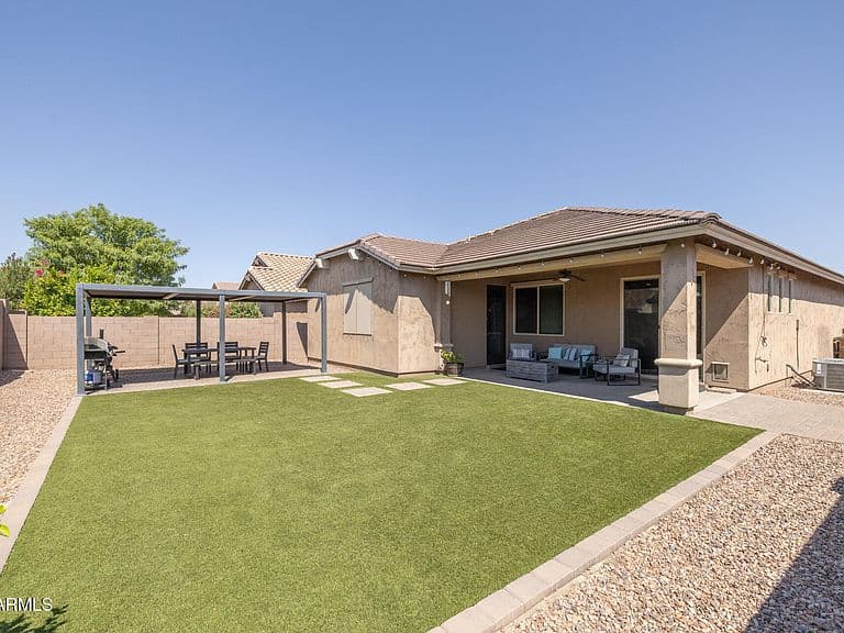 20747 E MOCKINGBIRD Drive photo 3
