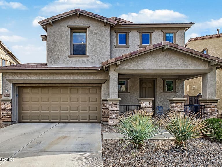 3273 E MORNING STAR Lane photo 2