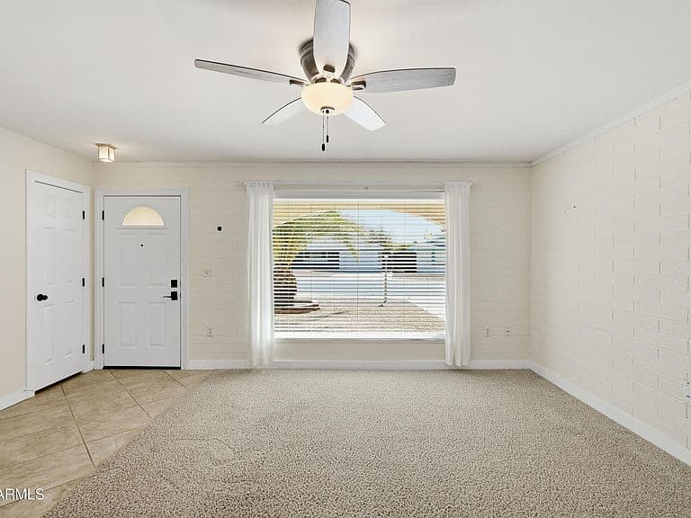 10226 W PALMER Drive photo 4