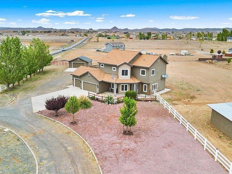 7290 E AUTUMN Lane photo 5