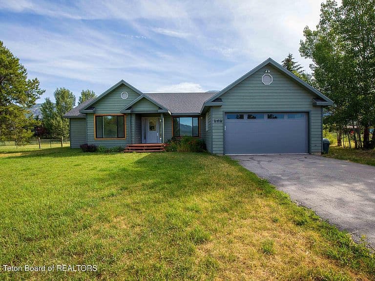 68 Kelly Ln photo 2