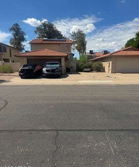 1972 N LEXINGTON Drive photo 1