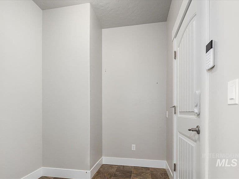 6177 E Canyon Crossing Dr photo 3