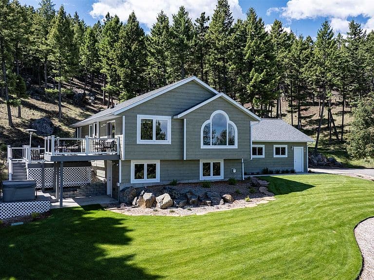 16 Evergreen Ct photo 4