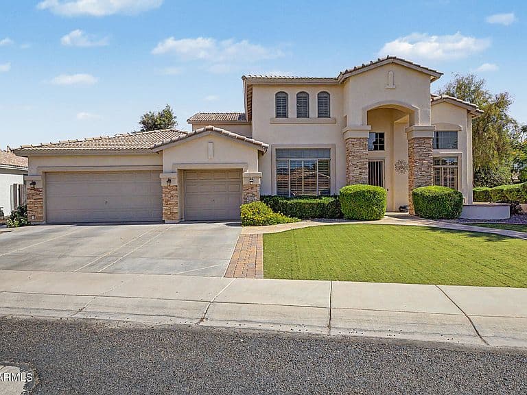 2087 W REMINGTON Drive photo 5