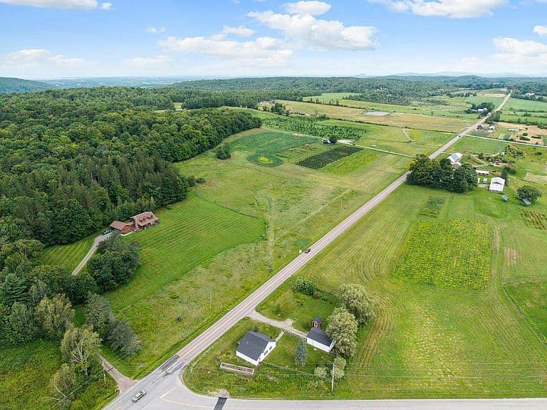 3687 Oak Hill Road photo 3