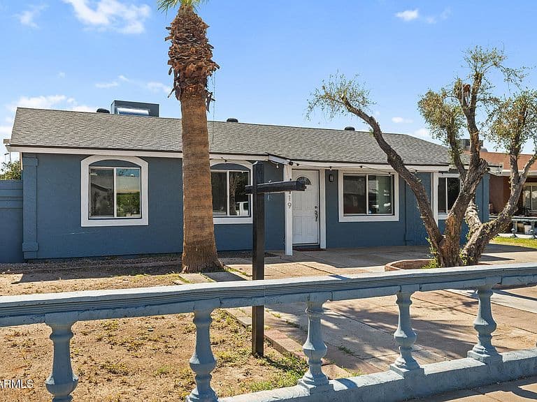 6919 W CYPRESS Street photo 4