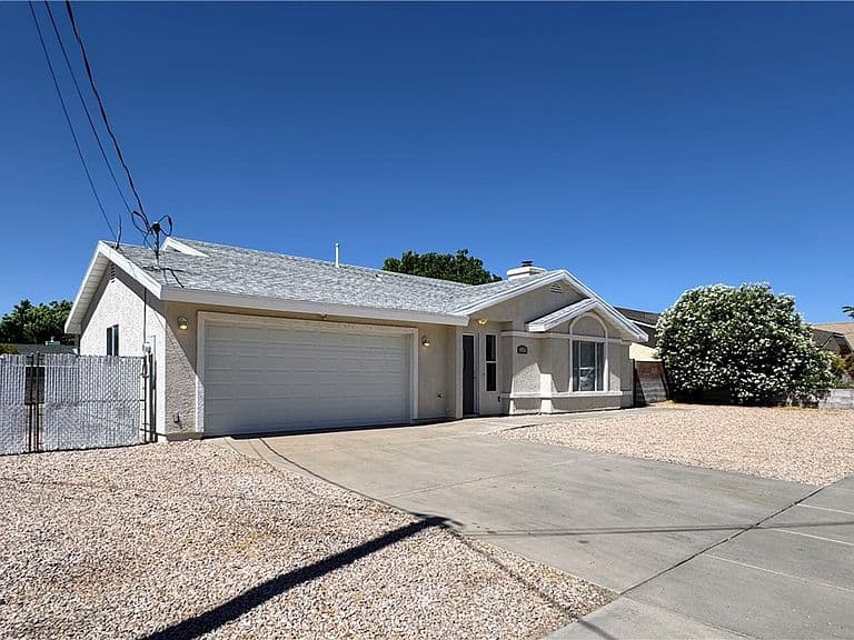 2635 Emerson Avenue photo 2