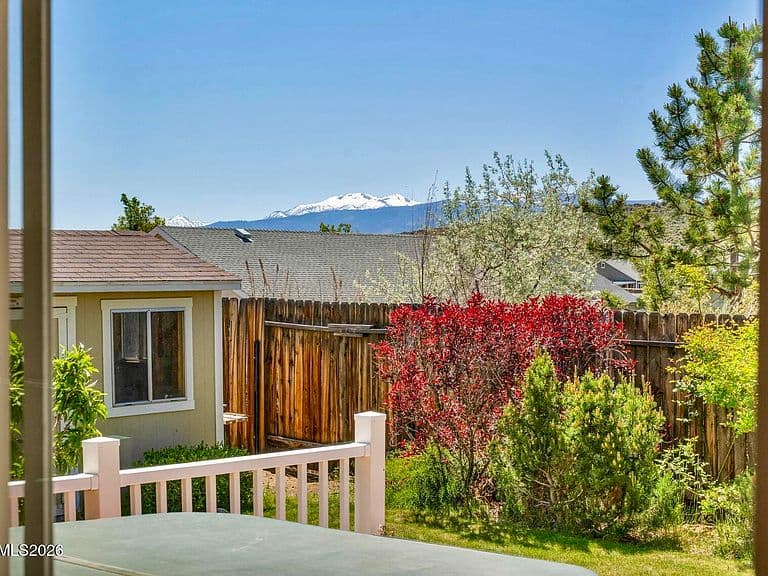 788 Country View Ct photo 3