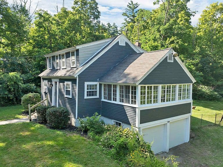 330 Hopkinton Road photo 2