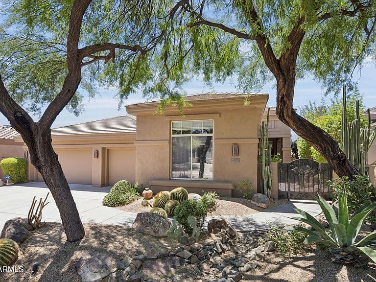 34726 N 93RD Place photo 1