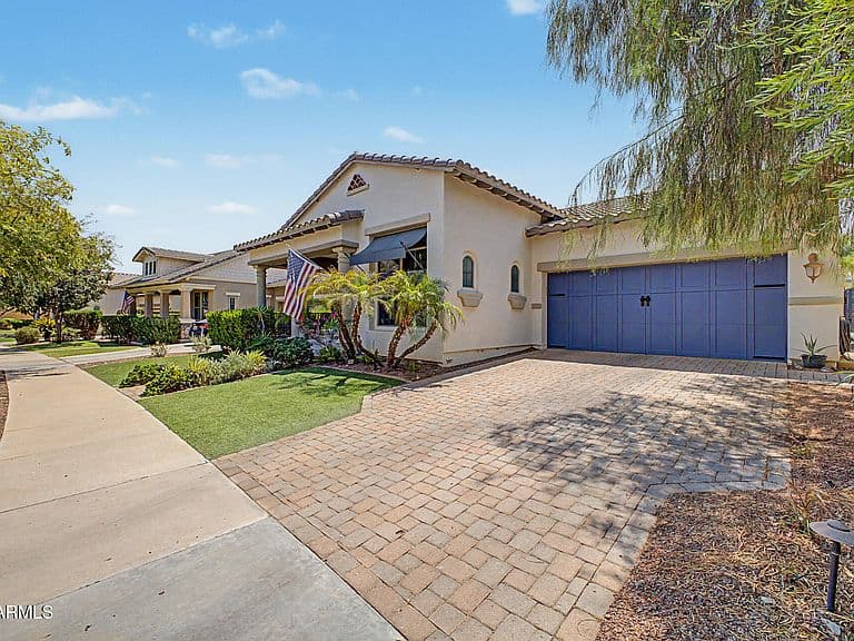 3945 N FOUNDER Circle photo 5